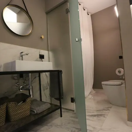 Interno 5 Deluxe
