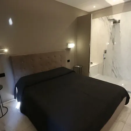 Interno 5 Deluxe شقة *