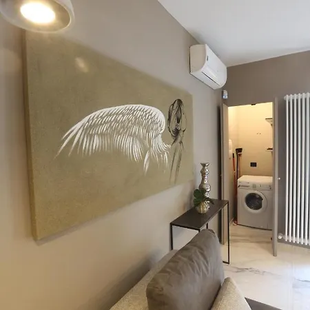 Interno 5 Deluxe Alba (Piedmont)